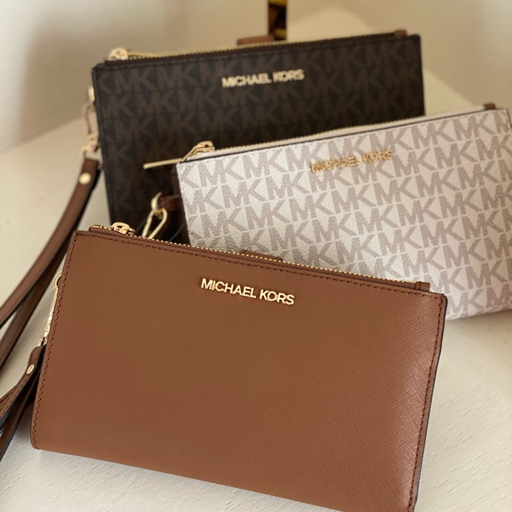 Double zipper mk wristlets - Picture 5 of 5